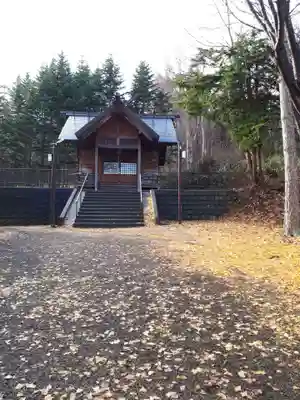 張碓稲荷神社の本殿・本堂