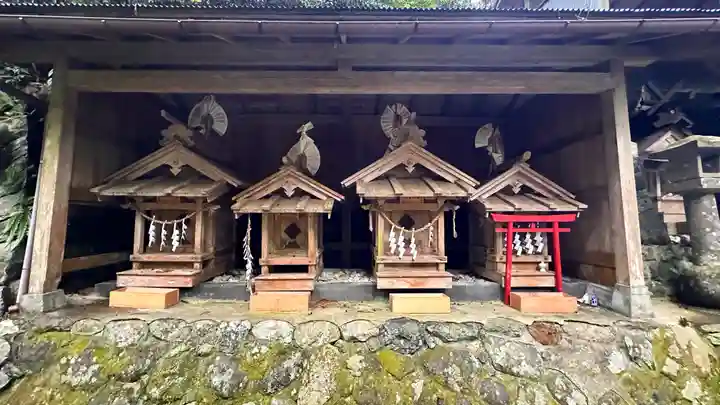 八幡神社(奈良県)