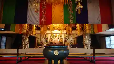 長全寺の本殿・本堂