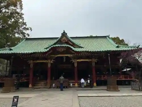 根津神社の{uncategorized: "未分類", other: "その他", undefined: "問題あり", building: "その他建物", grave: "お墓", sacred_gate: "鳥居", guardian: "狛犬", statue: "像", buddha: "仏像", history: "歴史", nature: "自然", garden: "庭園", animal: "動物", pagoda: "塔", temizu: "手水舎", mountain_gate: "山門・神門", sanctuary: "本殿・本堂", subordinate: "末社・摂社", art: "芸術", scenery: "景色", jizo: "地蔵", ema: "絵馬", goshuin: "御朱印", omikuji: "おみくじ", items: "授与品その他", amulet: "お守り", goshuincho: "御朱印帳", eats: "食事", festival: "お祭り", votive_dance: "神楽", shichigosan: "七五三参", wedding: "結婚式", experience: "体験その他", initially: "初詣", around: "周辺", anti_infection: "感染症対策"}