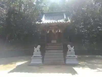 真止戸山神社の末社・摂社
