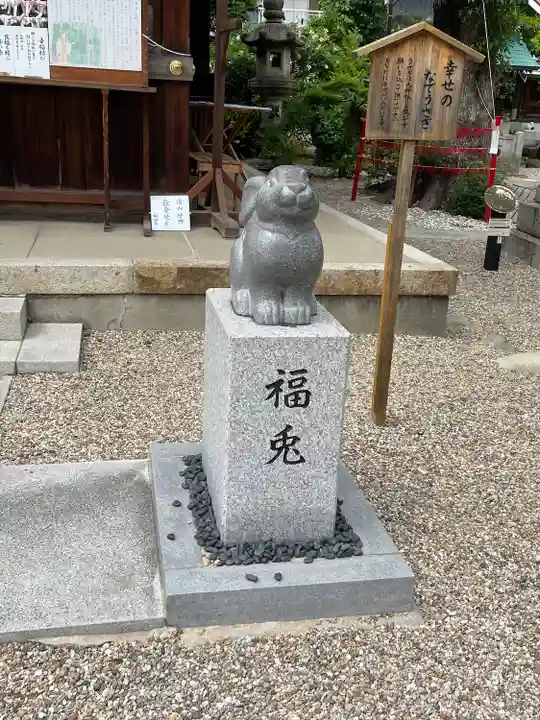 三輪神社の狛犬