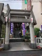烏森神社の鳥居