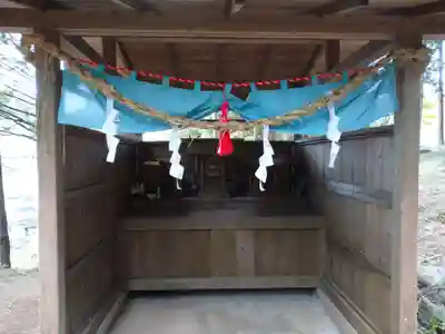 青山神社の本殿・本堂