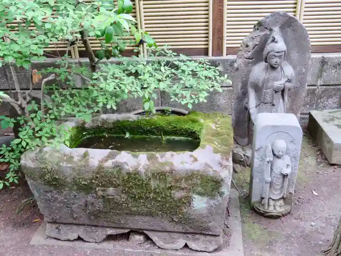 行慶寺の建物その他