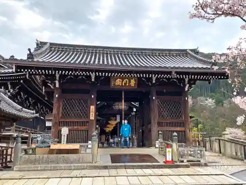 清水寺の山門・神門