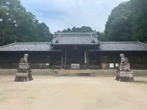 糟目春日神社の本殿・本堂