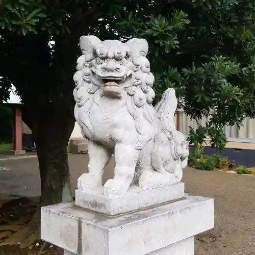 諏訪神社の狛犬