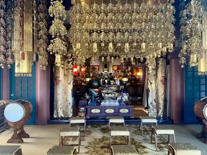 宗隆寺の{uncategorized: "未分類", other: "その他", undefined: "問題あり", building: "その他建物", grave: "お墓", sacred_gate: "鳥居", guardian: "狛犬", statue: "像", buddha: "仏像", history: "歴史", nature: "自然", garden: "庭園", animal: "動物", pagoda: "塔", temizu: "手水舎", mountain_gate: "山門・神門", sanctuary: "本殿・本堂", subordinate: "末社・摂社", art: "芸術", scenery: "景色", jizo: "地蔵", ema: "絵馬", goshuin: "御朱印", omikuji: "おみくじ", items: "授与品その他", amulet: "お守り", goshuincho: "御朱印帳", eats: "食事", festival: "お祭り", votive_dance: "神楽", shichigosan: "七五三参", wedding: "結婚式", experience: "体験その他", initially: "初詣", around: "周辺", anti_infection: "感染症対策"}