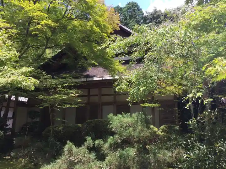 西明寺の本殿・本堂