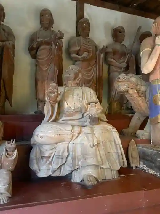 地蔵寺奥の院 五百羅漢堂(徳島県)