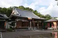 音蔵寺の本殿・本堂