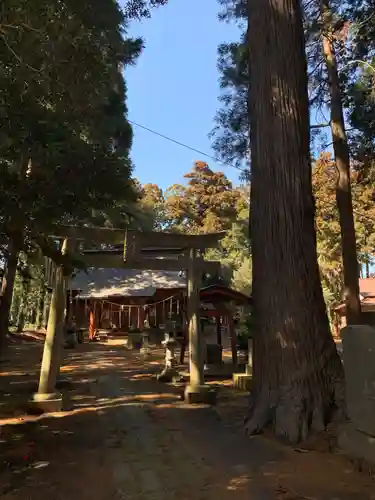 六所神社の鳥居