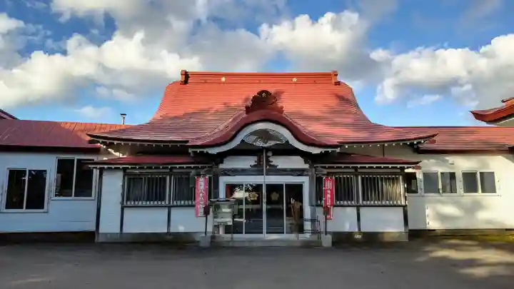 遍照寺の本殿・本堂