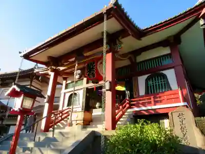 放生寺の本殿・本堂