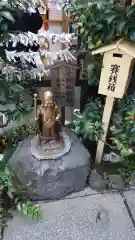 小網神社の像