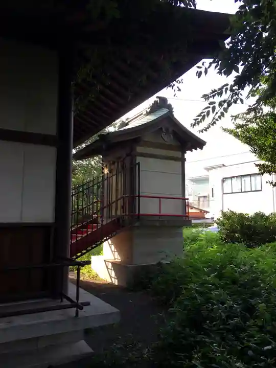 楊原神社の本殿・本堂