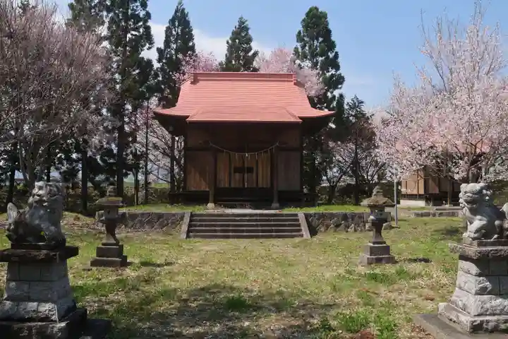 羽黒山神社(西の宮 羽黒山神社)の狛犬