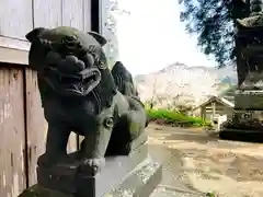 臼杵神社の狛犬