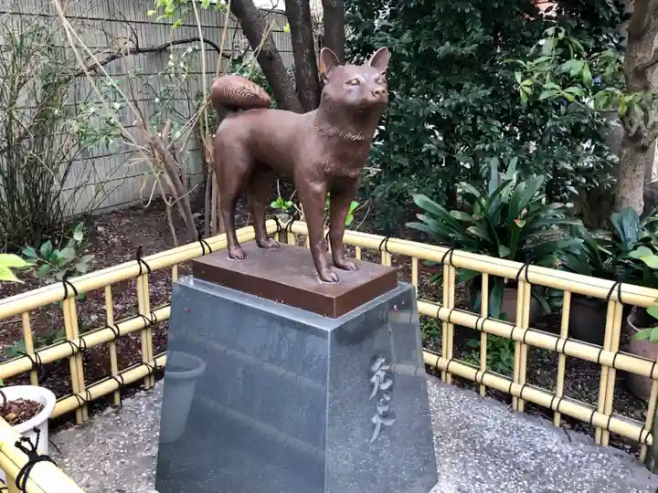 蔵前神社の狛犬