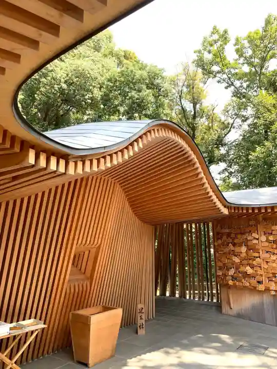 白山宮の末社・摂社