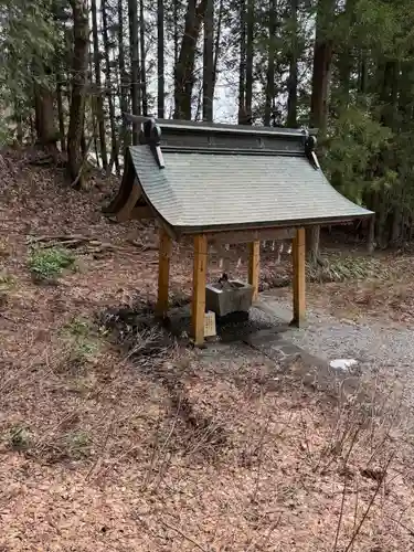 戸隠神社宝光社の手水舎
