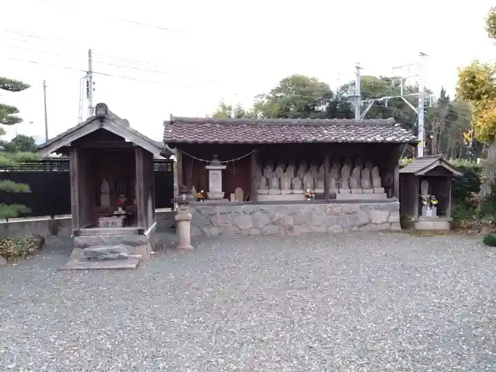 育清院の末社・摂社