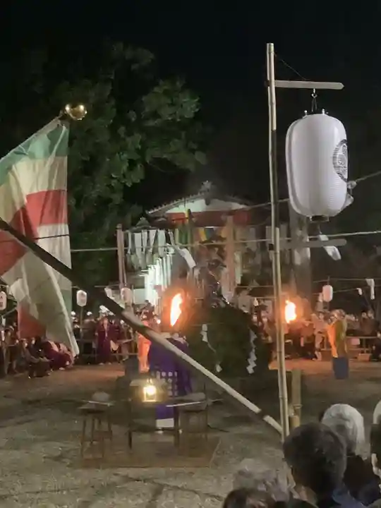 八事山 興正寺のお祭り