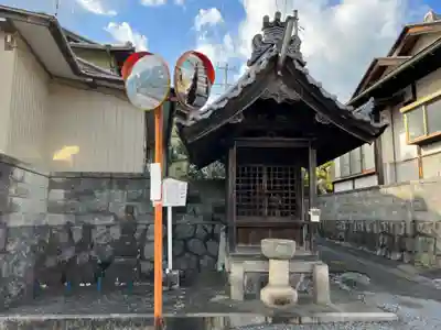 金蓮寺の末社・摂社