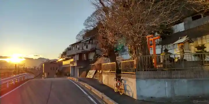 東原稲荷講社のその他建物