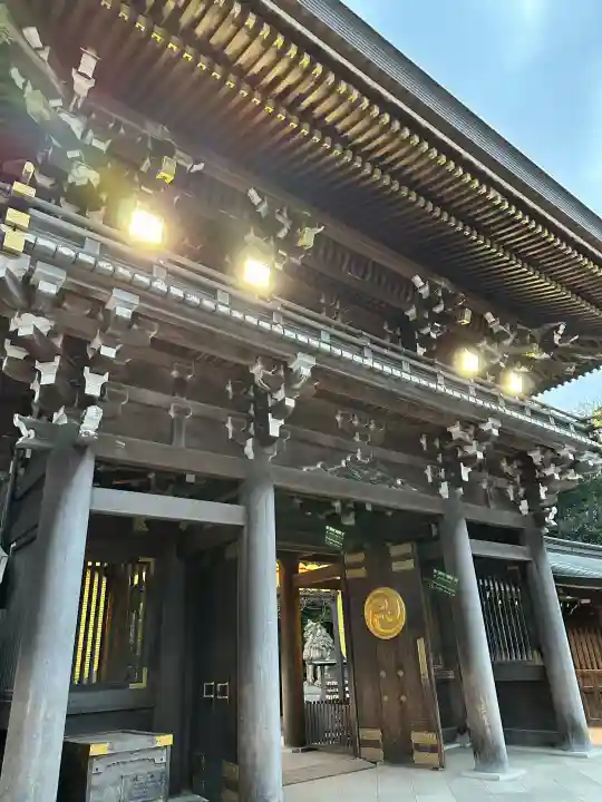 寒川神社の{uncategorized: "未分類", other: "その他", undefined: "問題あり", building: "その他建物", grave: "お墓", sacred_gate: "鳥居", guardian: "狛犬", statue: "像", buddha: "仏像", history: "歴史", nature: "自然", garden: "庭園", animal: "動物", pagoda: "塔", temizu: "手水舎", mountain_gate: "山門・神門", sanctuary: "本殿・本堂", subordinate: "末社・摂社", art: "芸術", scenery: "景色", jizo: "地蔵", ema: "絵馬", goshuin: "御朱印", omikuji: "おみくじ", items: "授与品その他", amulet: "お守り", goshuincho: "御朱印帳", eats: "食事", festival: "お祭り", votive_dance: "神楽", shichigosan: "七五三参", wedding: "結婚式", experience: "体験その他", initially: "初詣", around: "周辺", anti_infection: "感染症対策"}