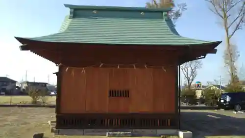 神社(名称不明)の本殿