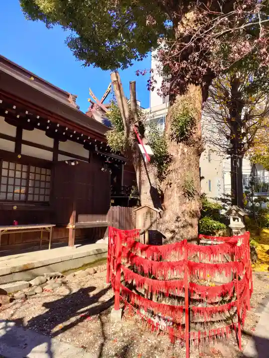 三輪神社のその他建物