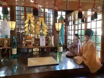 三輪神社の本殿・本堂