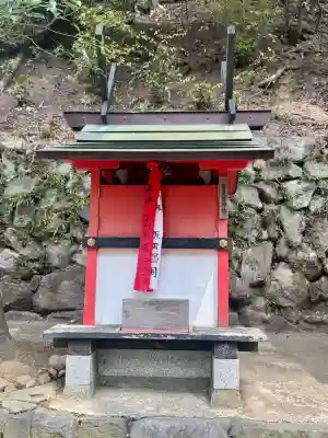 玉津岡神社の{uncategorized: "未分類", other: "その他", undefined: "問題あり", building: "その他建物", grave: "お墓", sacred_gate: "鳥居", guardian: "狛犬", statue: "像", buddha: "仏像", history: "歴史", nature: "自然", garden: "庭園", animal: "動物", pagoda: "塔", temizu: "手水舎", mountain_gate: "山門・神門", sanctuary: "本殿・本堂", subordinate: "末社・摂社", art: "芸術", scenery: "景色", jizo: "地蔵", ema: "絵馬", goshuin: "御朱印", omikuji: "おみくじ", items: "授与品その他", amulet: "お守り", goshuincho: "御朱印帳", eats: "食事", festival: "お祭り", votive_dance: "神楽", shichigosan: "七五三参", wedding: "結婚式", experience: "体験その他", initially: "初詣", around: "周辺", anti_infection: "感染症対策"}