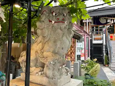 菊名神社の狛犬