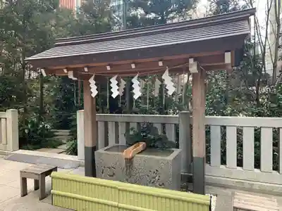 福徳神社（芽吹稲荷）の手水舎