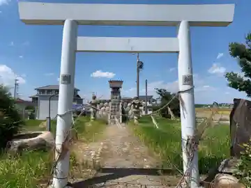 川中彦作神社の鳥居