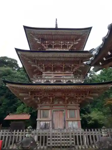 岩殿山安楽寺（吉見観音）の塔