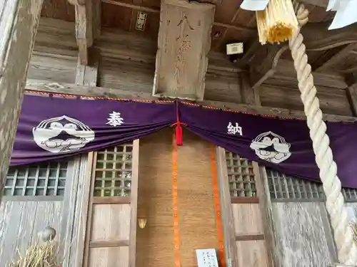坪沼八幡神社の本殿・本堂