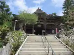 成相寺の本殿