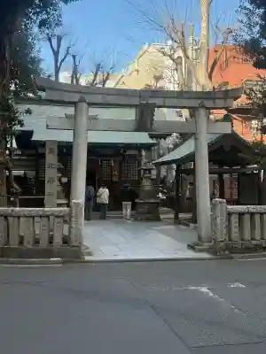 恵比寿神社の{uncategorized: "未分類", other: "その他", undefined: "問題あり", building: "その他建物", grave: "お墓", sacred_gate: "鳥居", guardian: "狛犬", statue: "像", buddha: "仏像", history: "歴史", nature: "自然", garden: "庭園", animal: "動物", pagoda: "塔", temizu: "手水舎", mountain_gate: "山門・神門", sanctuary: "本殿・本堂", subordinate: "末社・摂社", art: "芸術", scenery: "景色", jizo: "地蔵", ema: "絵馬", goshuin: "御朱印", omikuji: "おみくじ", items: "授与品その他", amulet: "お守り", goshuincho: "御朱印帳", eats: "食事", festival: "お祭り", votive_dance: "神楽", shichigosan: "七五三参", wedding: "結婚式", experience: "体験その他", initially: "初詣", around: "周辺", anti_infection: "感染症対策"}
