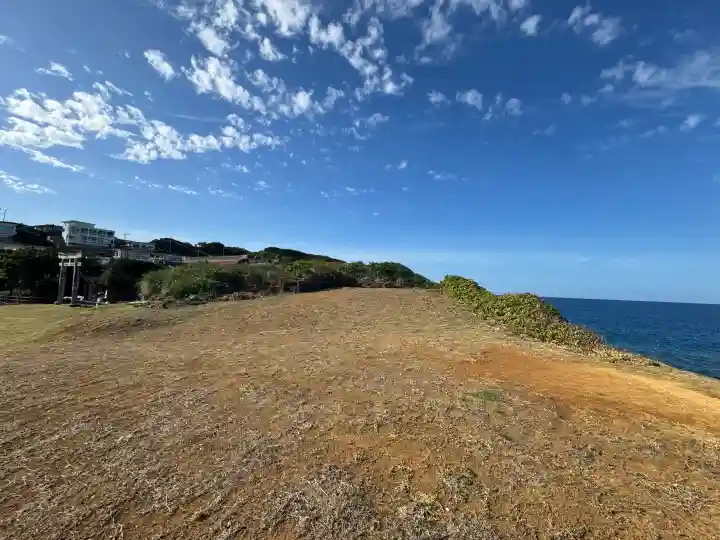 大主神社の{uncategorized: "未分類", other: "その他", undefined: "問題あり", building: "その他建物", grave: "お墓", sacred_gate: "鳥居", guardian: "狛犬", statue: "像", buddha: "仏像", history: "歴史", nature: "自然", garden: "庭園", animal: "動物", pagoda: "塔", temizu: "手水舎", mountain_gate: "山門・神門", sanctuary: "本殿・本堂", subordinate: "末社・摂社", art: "芸術", scenery: "景色", jizo: "地蔵", ema: "絵馬", goshuin: "御朱印", omikuji: "おみくじ", items: "授与品その他", amulet: "お守り", goshuincho: "御朱印帳", eats: "食事", festival: "お祭り", votive_dance: "神楽", shichigosan: "七五三参", wedding: "結婚式", experience: "体験その他", initially: "初詣", around: "周辺", anti_infection: "感染症対策"}