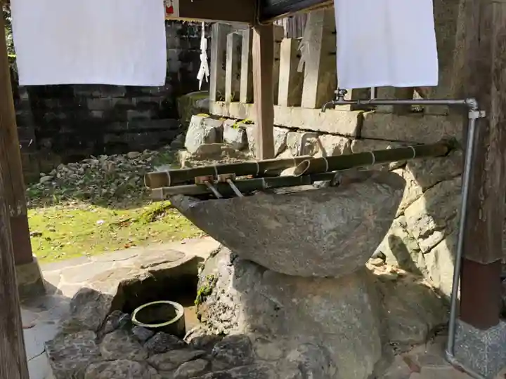 荒穂神社の手水舎
