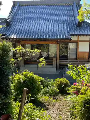 須弥寺（須彌寺）の本殿・本堂