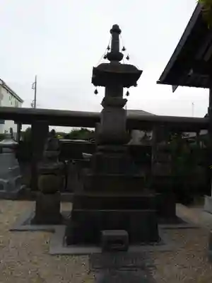 長伝寺の塔