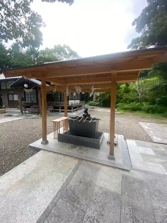 貴志川八幡宮の手水舎