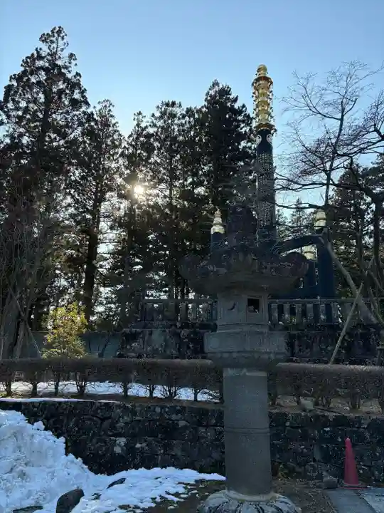 日光山輪王寺三仏堂(栃木県)