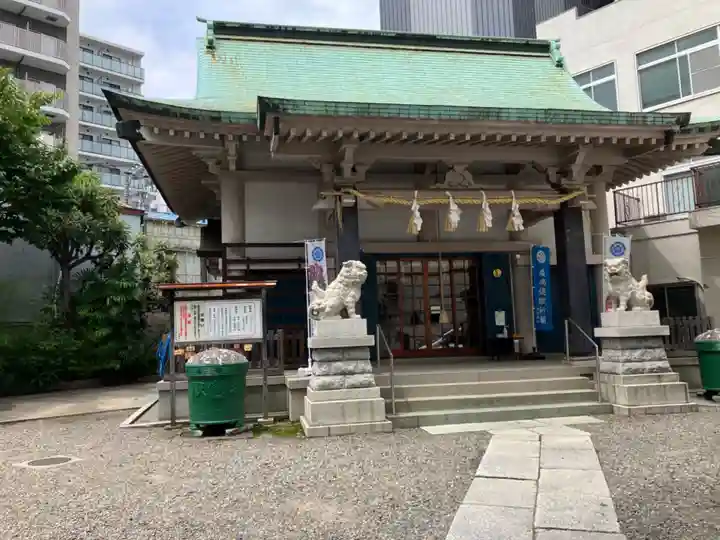 銀杏岡八幡神社の本殿・本堂