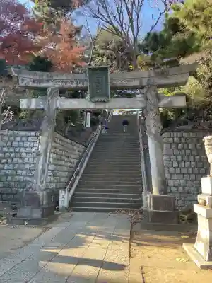 品川神社の鳥居